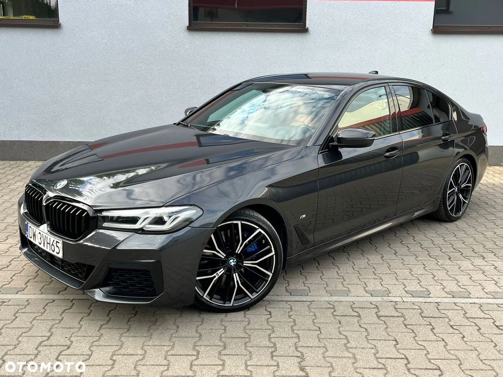 BMW Seria 5 530d xDrive mHEV M Sport sport