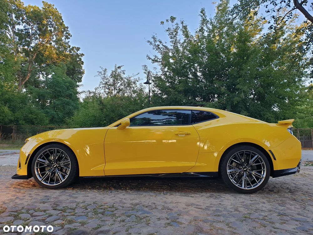 Chevrolet Camaro - 14