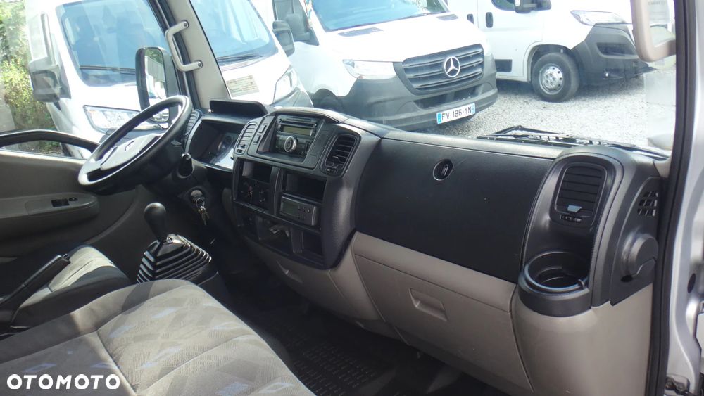 Renault Maxity - 14