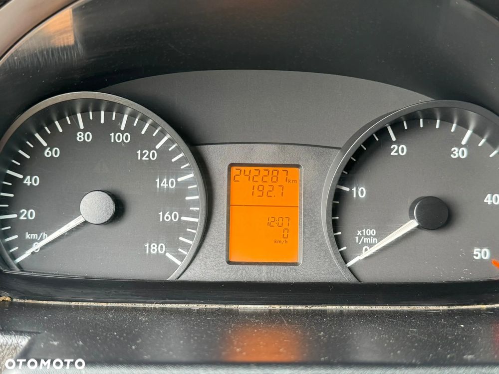 Mercedes-Benz SPRINTER SKRZYNIA PLANDEKA - 34