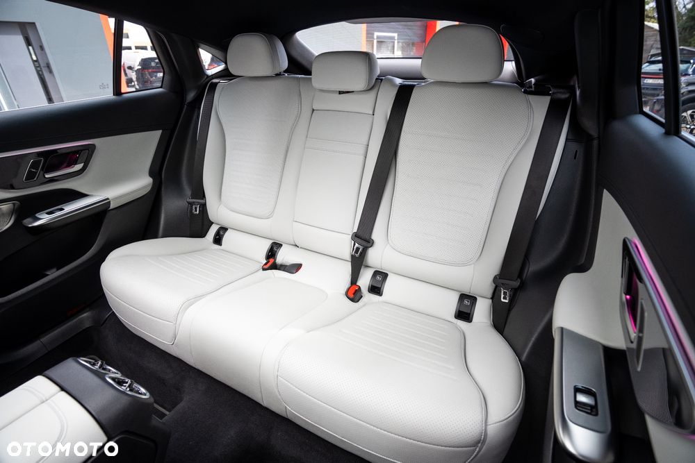 Mercedes-Benz GLC 220 d mHEV 4-Matic AMG Line - 16