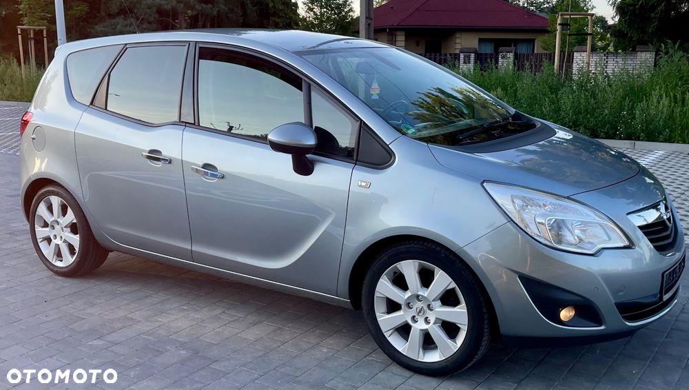 Opel Meriva 1.4 Design Edition - 9