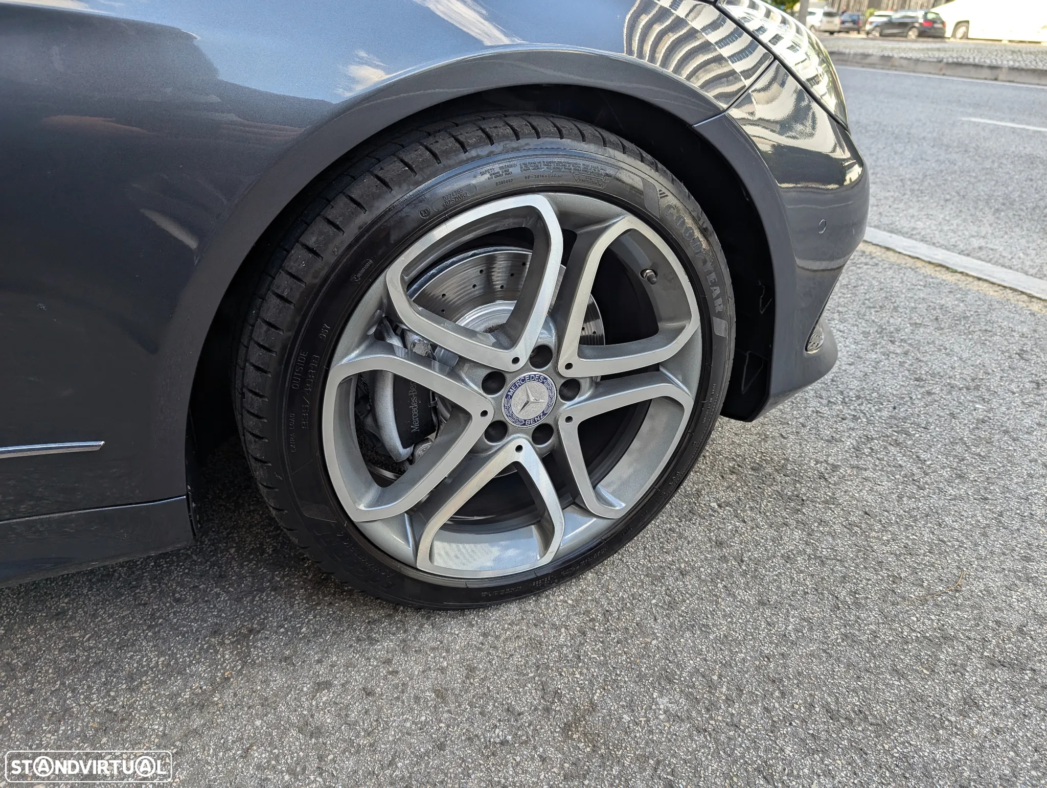 Mercedes-Benz E 250 CDi Avantgarde BE Auto - 9