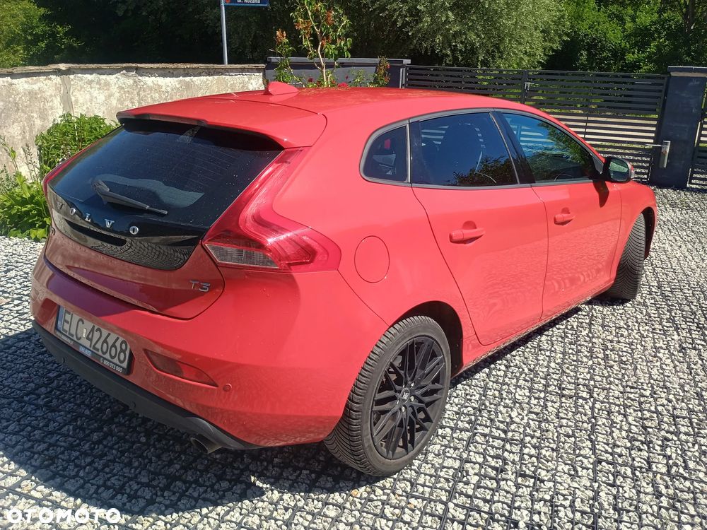Volvo V40 T3 Base - 5