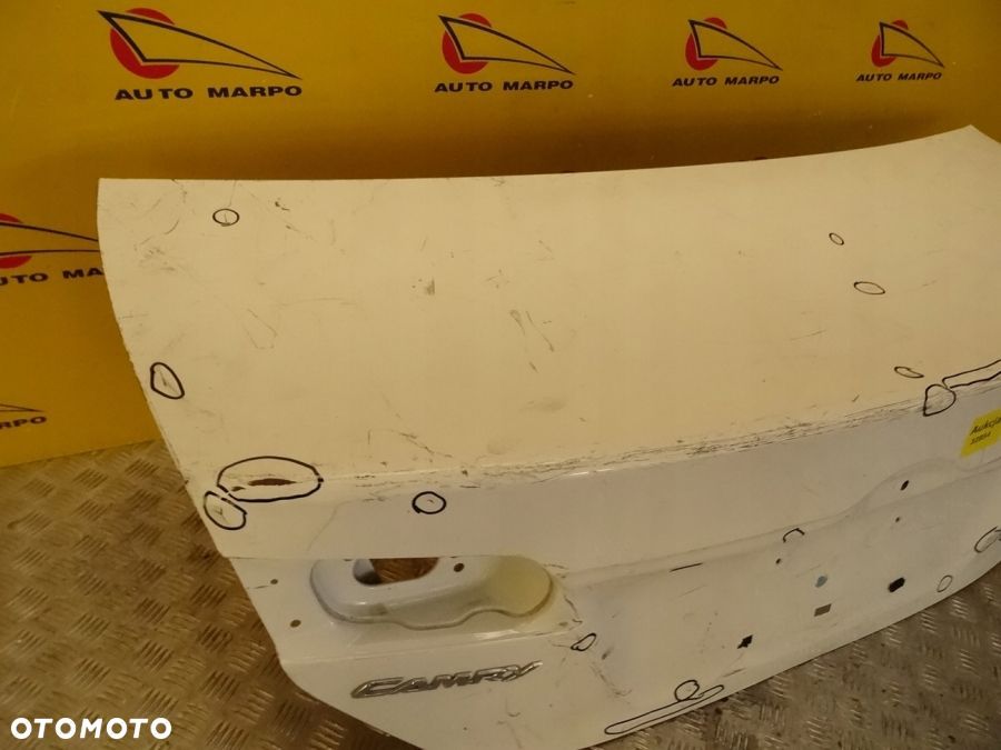 TOYOTA CAMRY 2011-2015 KLAPA TYŁ POKRYWA BAGAŻNIKA - 4