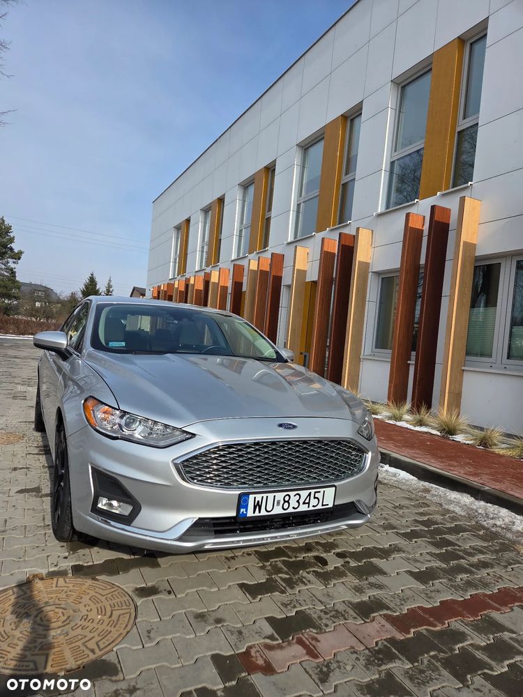 Ford Fusion - 3