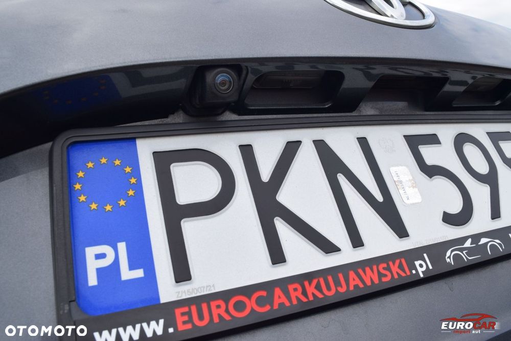 Toyota Yaris 1.5 Premium - 23