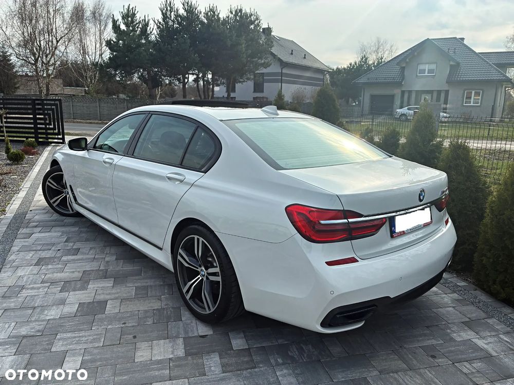 BMW Seria 7 740Li - 16