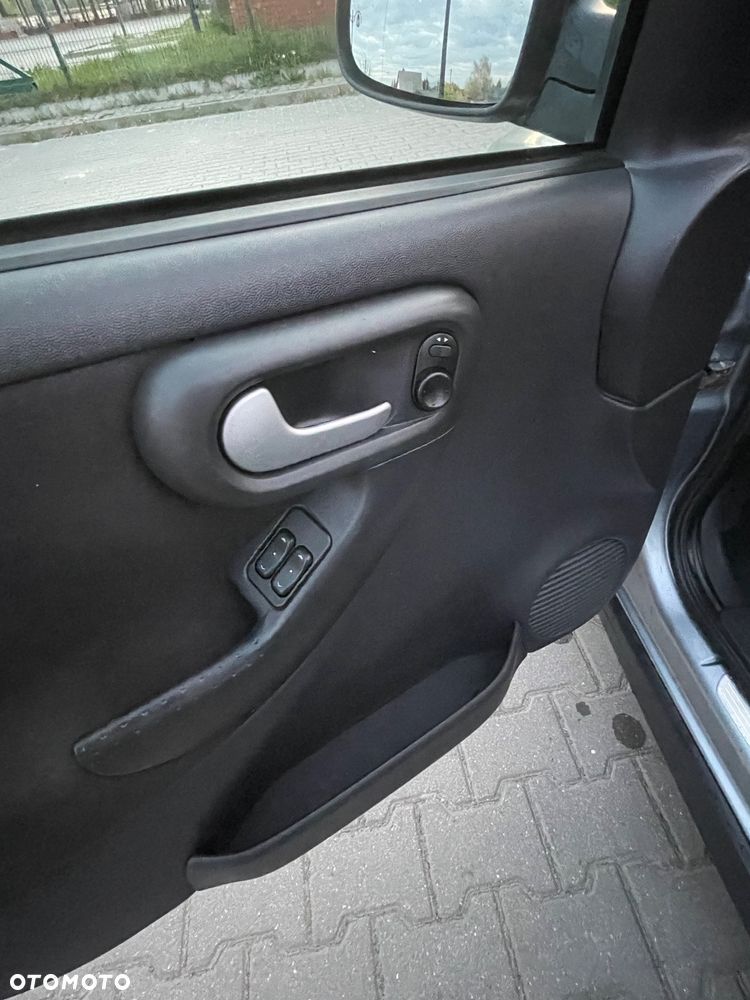 Opel Corsa 1.2 16V Cosmo EasyTronic - 20