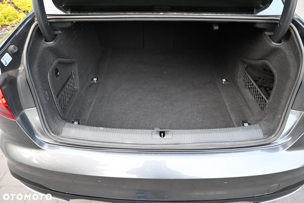 Audi A4 Limousine 35 TFSI S tronic S line - 36