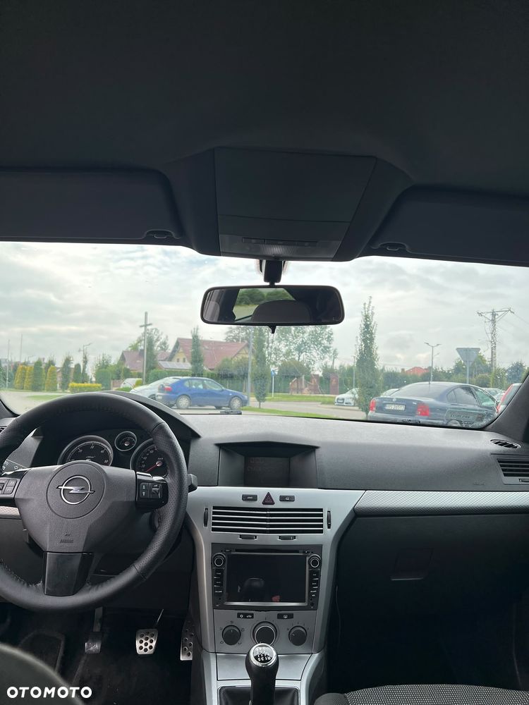 Opel Astra 1.9 CDTI Sport - 9