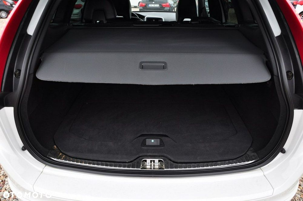 Volvo XC 60 D4 AWD Geartronic Linje Inscription - 25