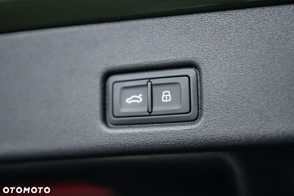 Audi Q5 e-Hybrid 270 kW Quattro S tronic - 12