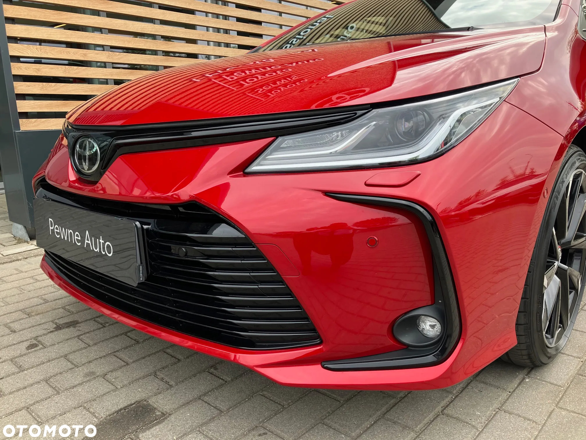 Toyota Corolla 1.8 Hybrid GR Sport Dynamic - 13