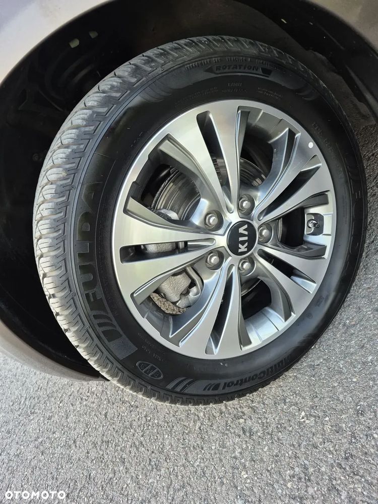 Kia Venga 1.4 CVVT Edition 7 - 31