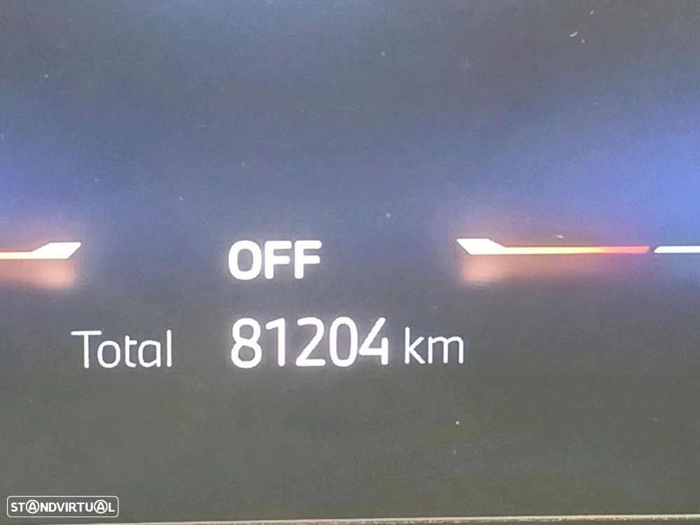 BMW i4 eDrive40 Desportiva M - 8