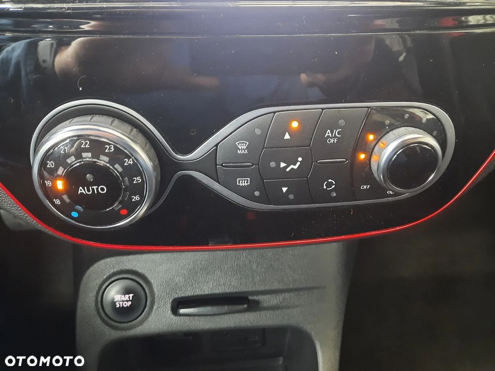 Renault Captur - 17