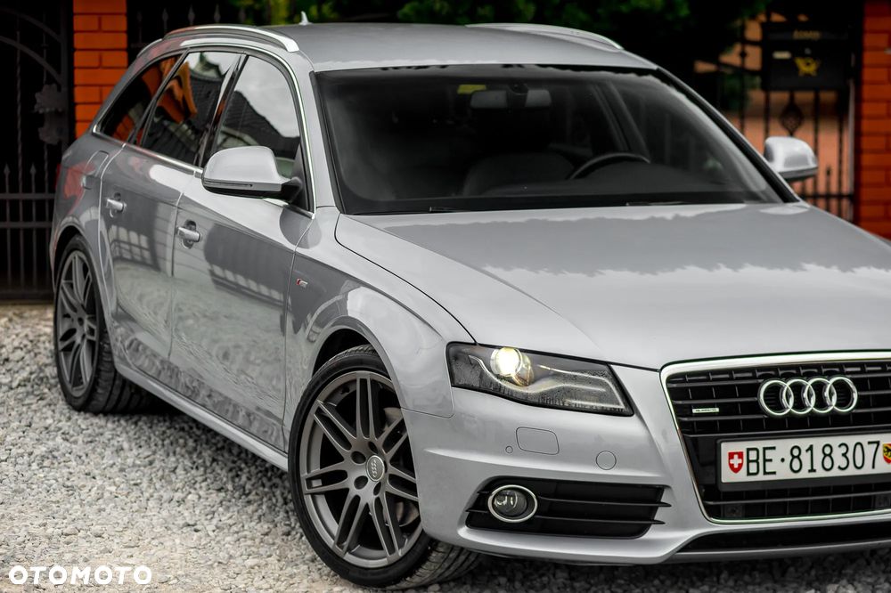Audi A4 Avant 3.2 FSI quattro tiptronic S line Sportpaket (plus) - 2