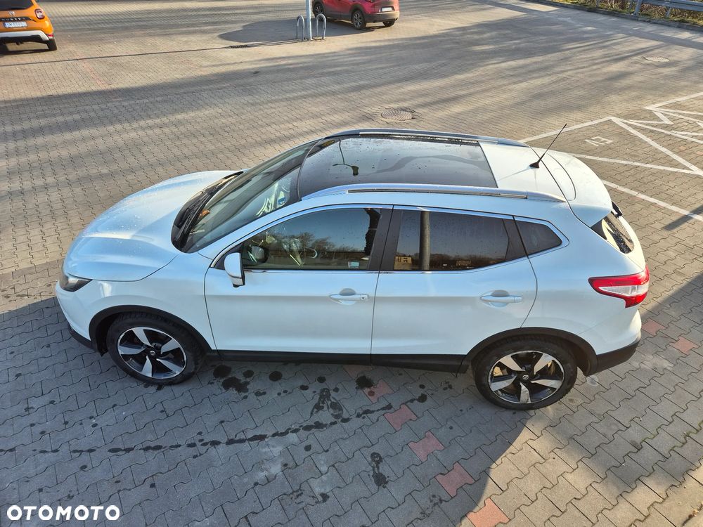 Nissan Qashqai - 4