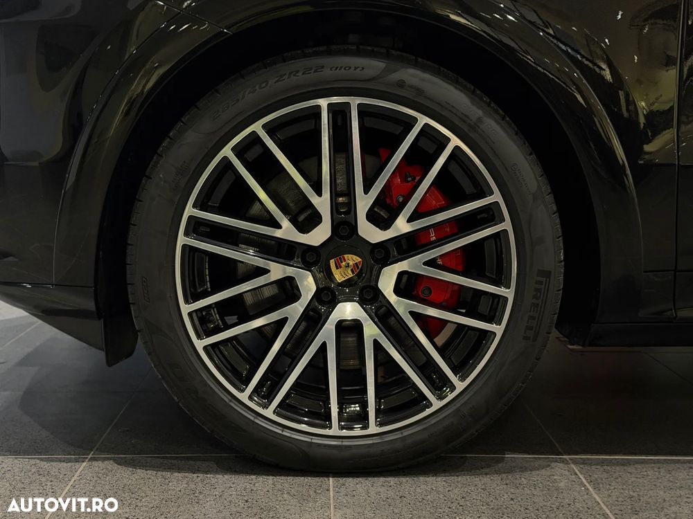 Porsche Cayenne - 13