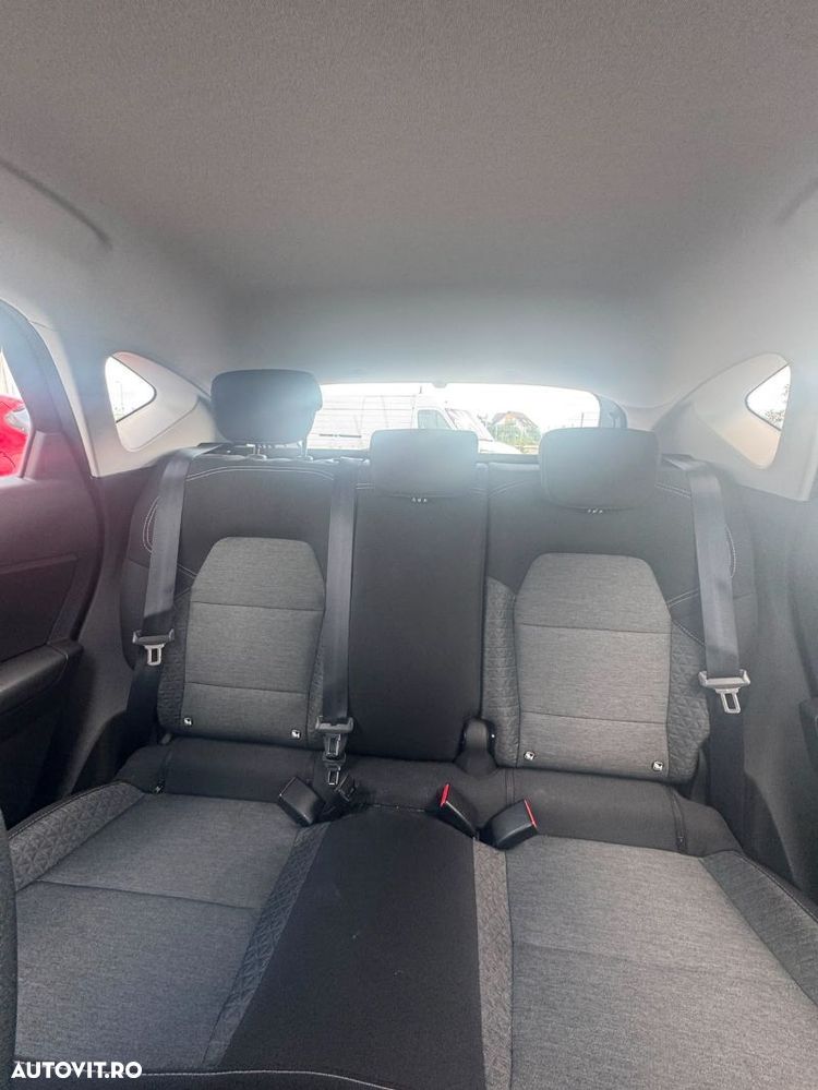 Renault Captur - 13