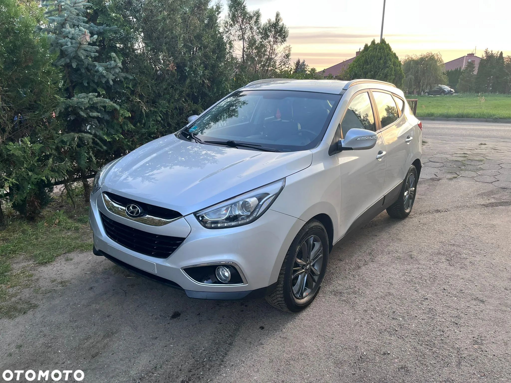 Hyundai ix35 2.0 CRDi 4WD Automatik Fifa World Cup Silver Edition - 1