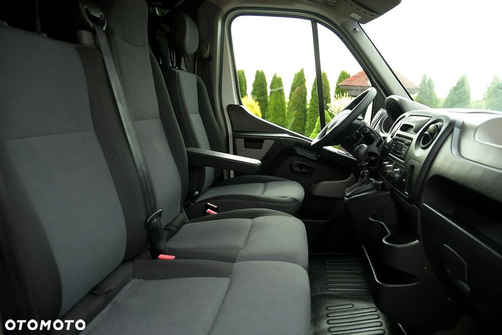 Renault MASTER 2.3 dCi 131KM * KLIMA * Parktronic * WYJĄTKOWO ZADBANY! - 22
