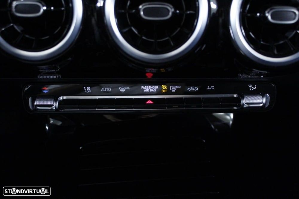 Mercedes-Benz A 200 d - 31
