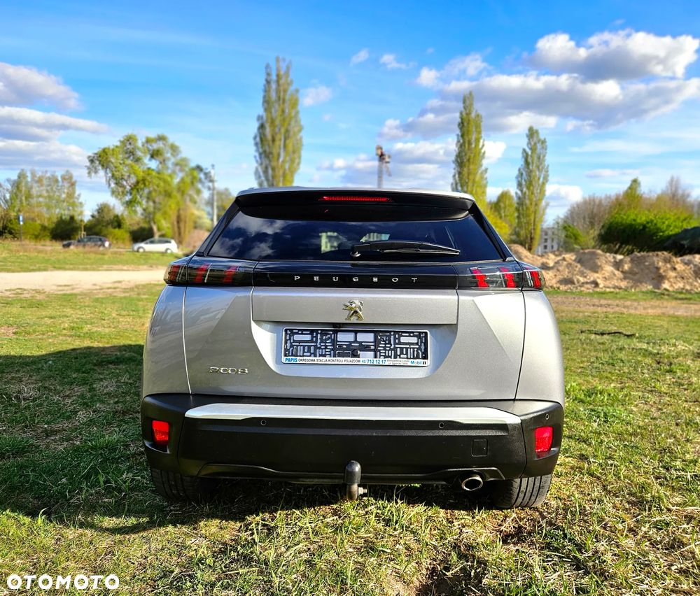 Peugeot 2008 1.5 BlueHDi Allure S&S EAT8 - 9