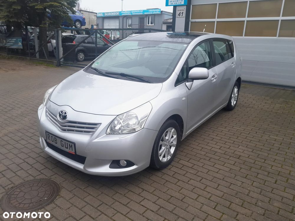 Toyota Verso 1.8 7-Sitzer Comfort - 1