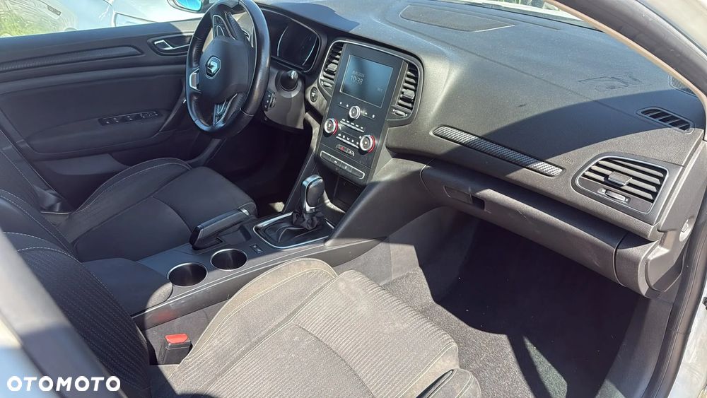 Renault Megane 1.5 dCi Limited EDC - 13