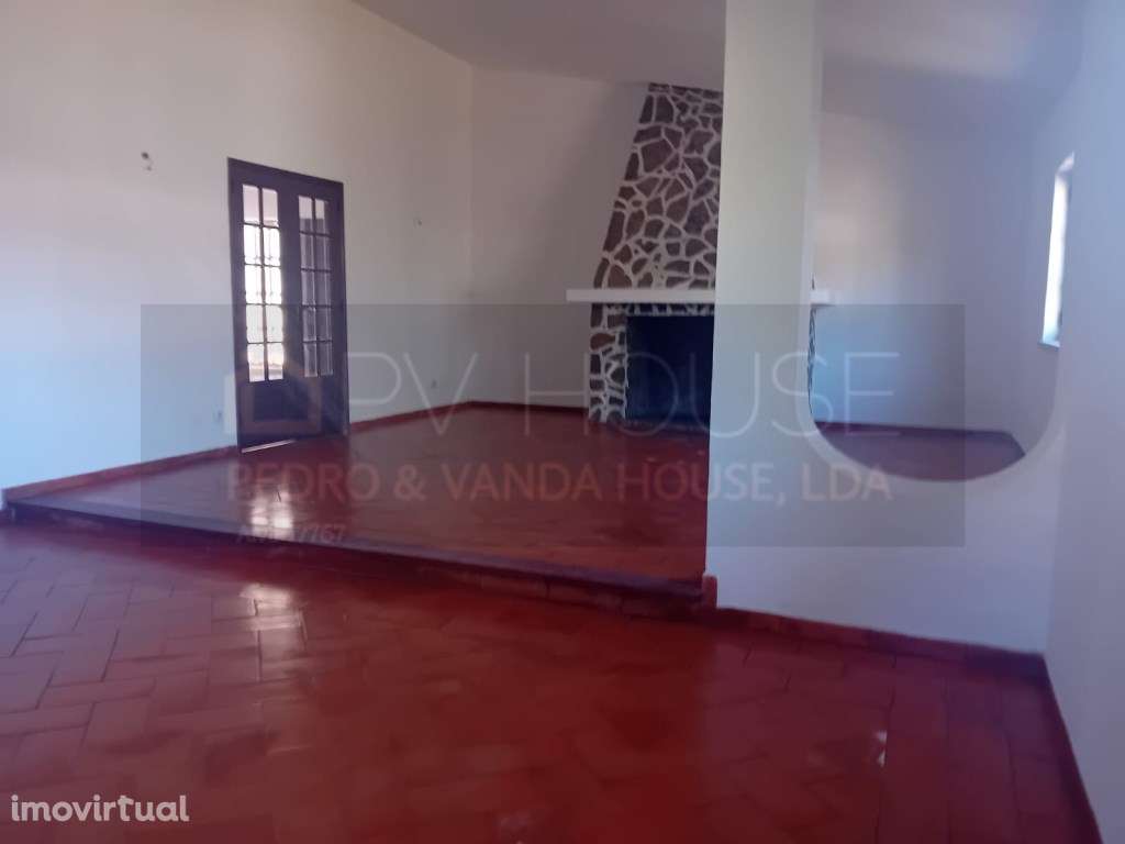 Moradia V4 Fontanelas / Sintra - Grande imagem: 5/47