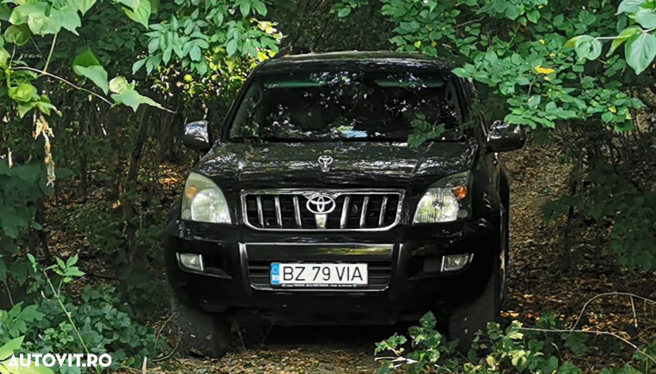 Toyota Land Cruiser - 1