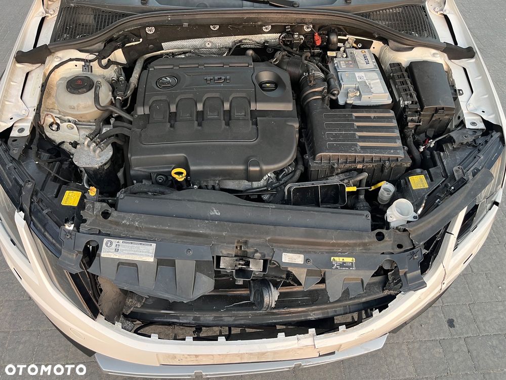 Skoda Octavia 2.0 TDI 4x4 DSG Scout - 13