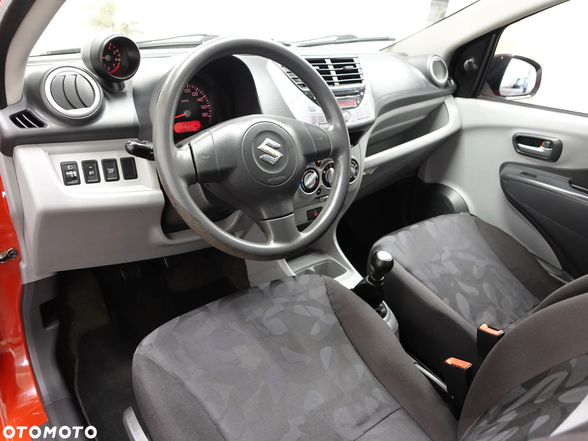 Suzuki Alto 1.0 Club - 23