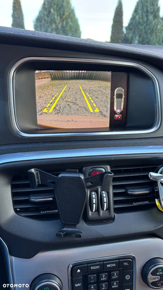 Volvo V40 D2 Inscription - 20