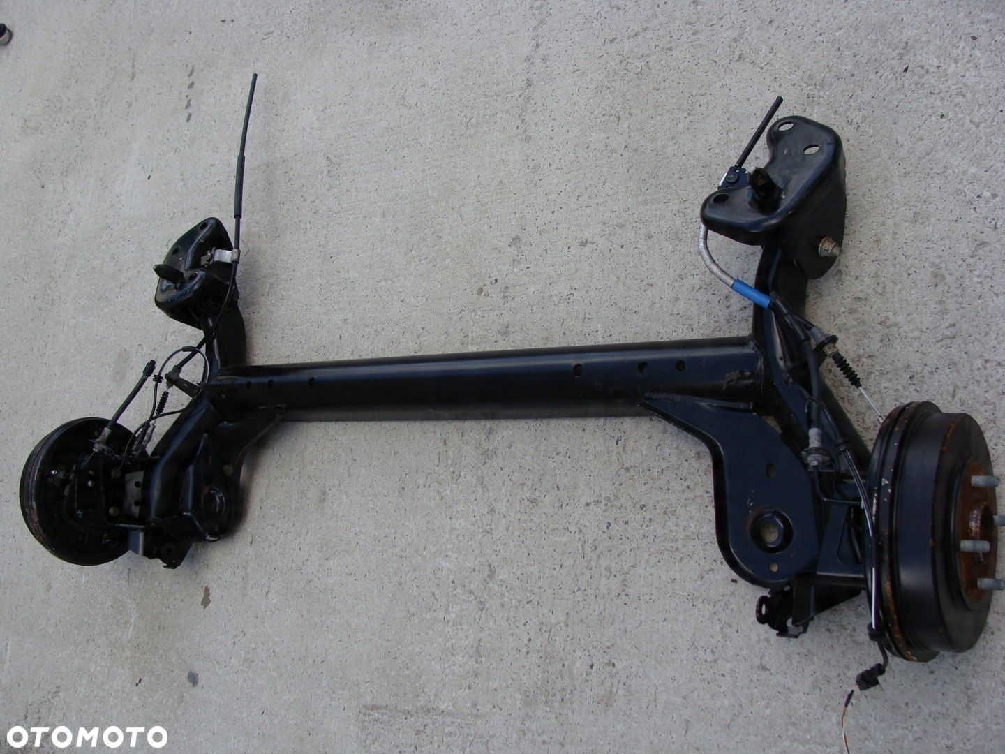OŚ TYLNA FORD ECOSPORT FN1C-F2A - 1