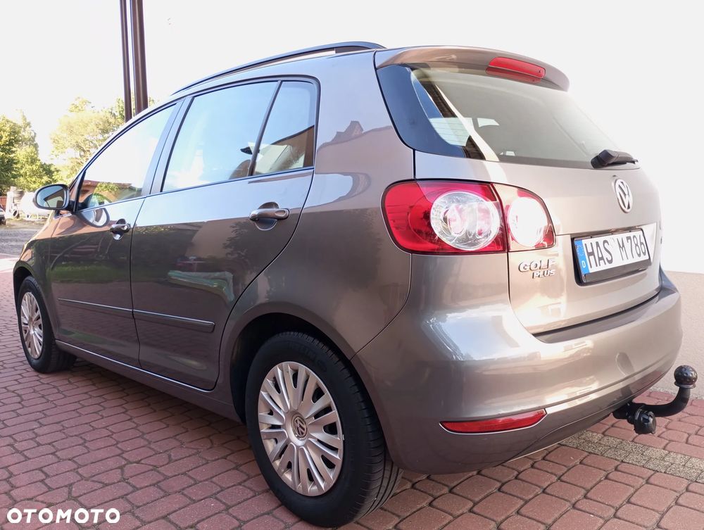 Volkswagen Golf Plus - 13