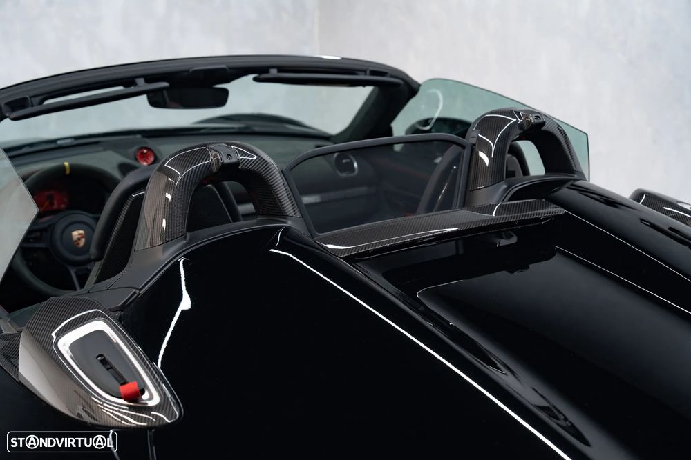Porsche 718 Spyder RS - 21