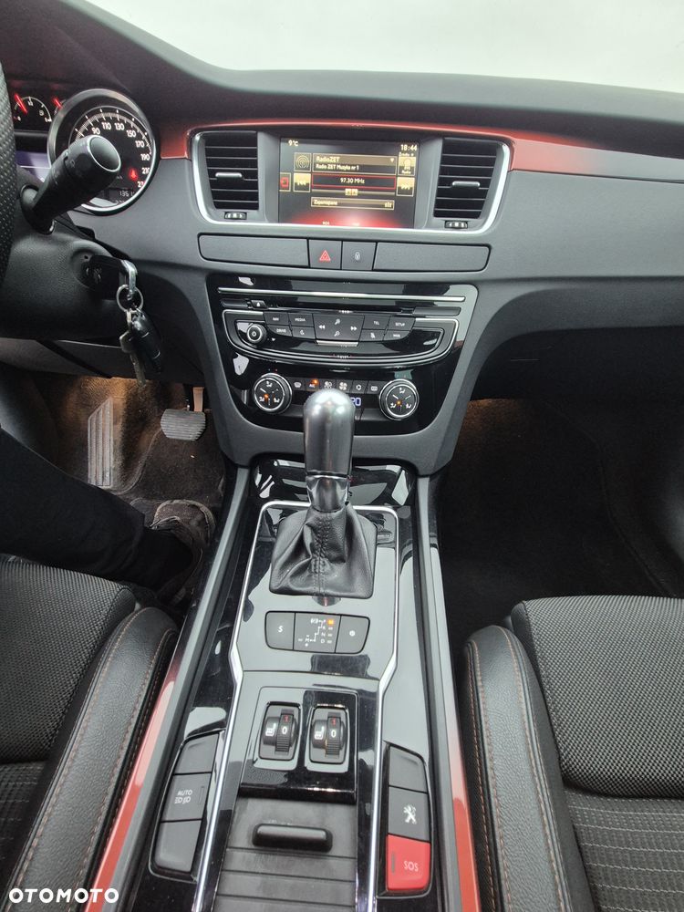 Peugeot 508 RXH BlueHDi 180 EAT6 Stop&Start - 16
