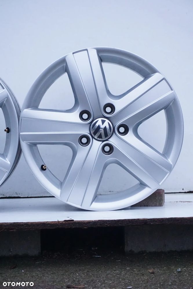 Volkswagen 5x120 17'' 7J et55 - 6