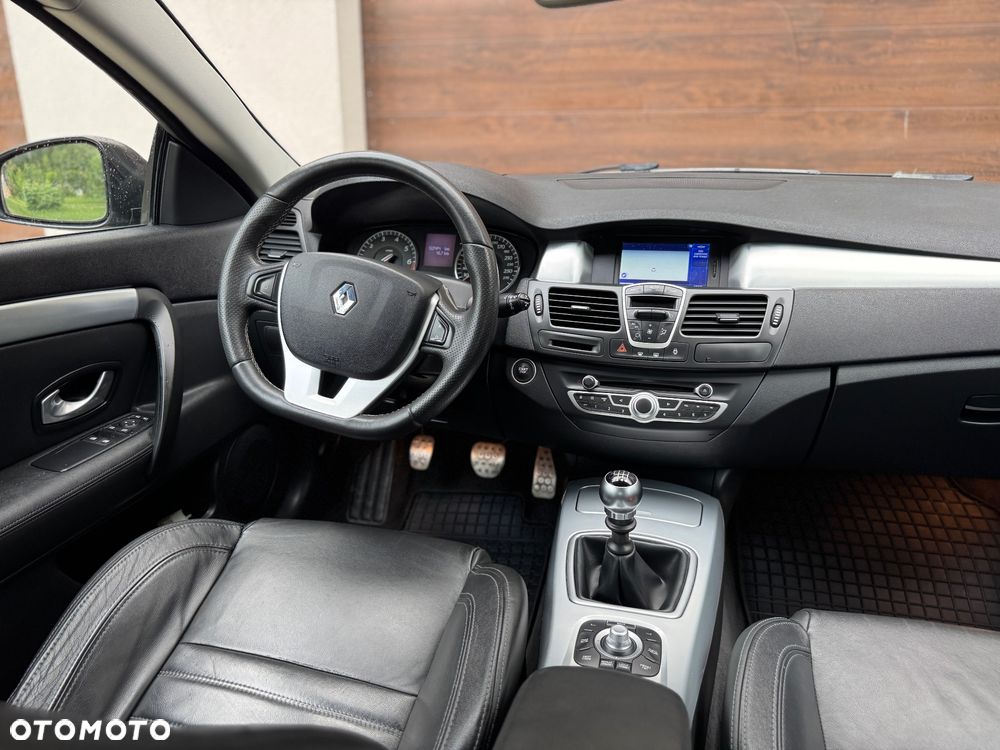 Renault Laguna 2.0T GT - 25