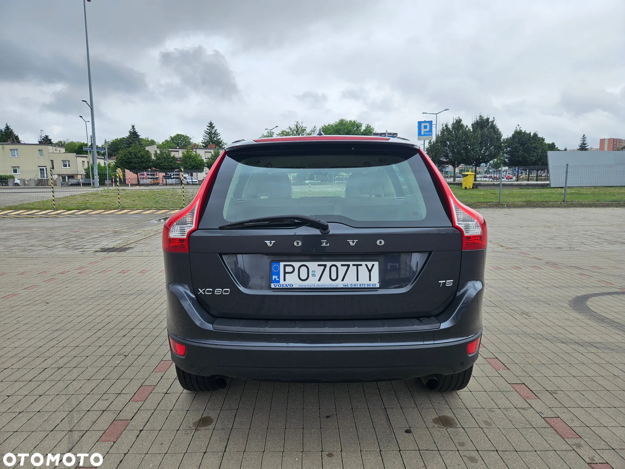 Volvo XC 60 T5 Momentum - 4