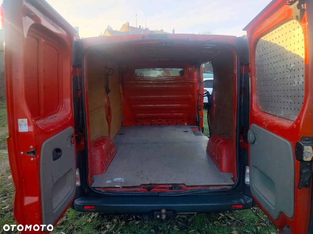 Opel VIVARO - 21