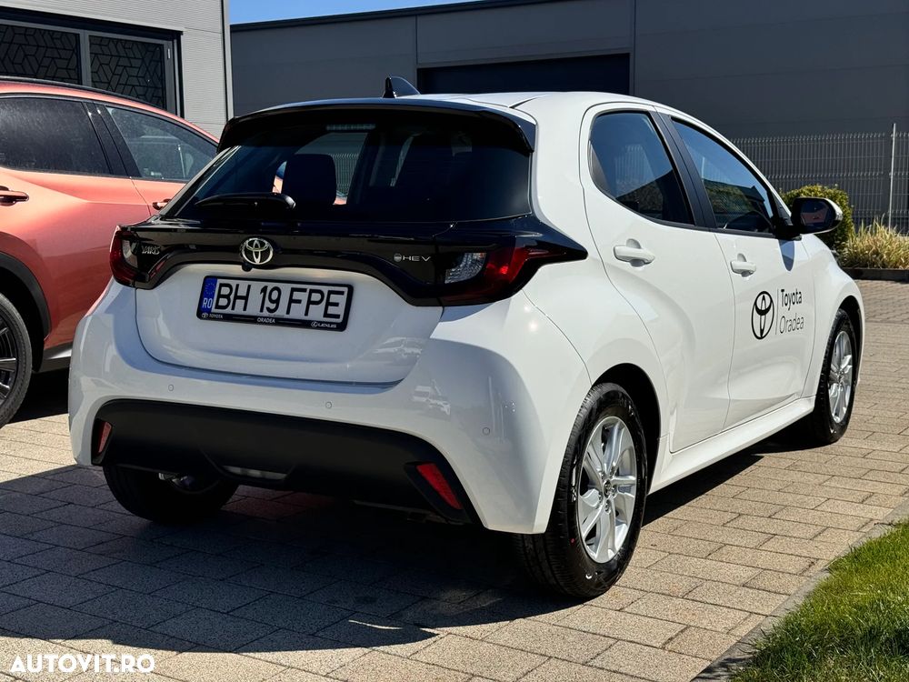 Toyota Yaris 1.5 VVT-i HSD Active - 7