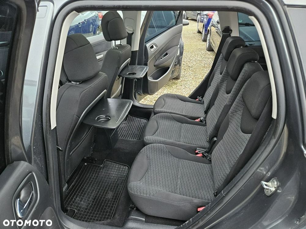 Peugeot 308 - 9