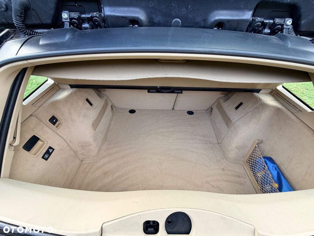 BMW Seria 3 325i - 13