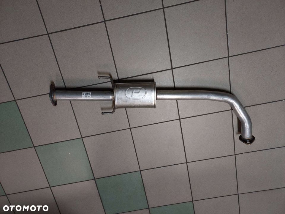 TŁUMIK ŚRODKOWY  HYUNDAI I30 1.6D/2.0D 10.07-06.12 286502L510 - HYUNDAI - 2