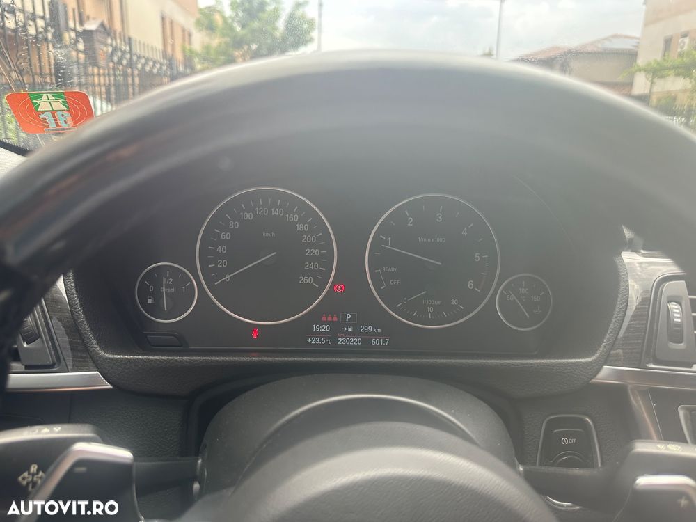 BMW Seria 3 320d Aut. Efficient Dynamics Edition Blue Perf. Luxury Line - 3