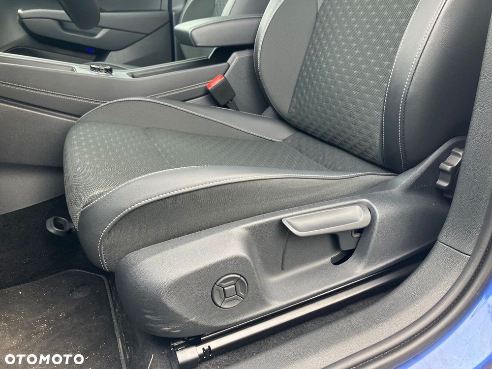Volkswagen T-Roc 1.5 eTSI R-Line DSG - 14